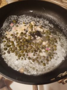 Lemon Cream Sauce with Capers and Shallots Recipe step 2